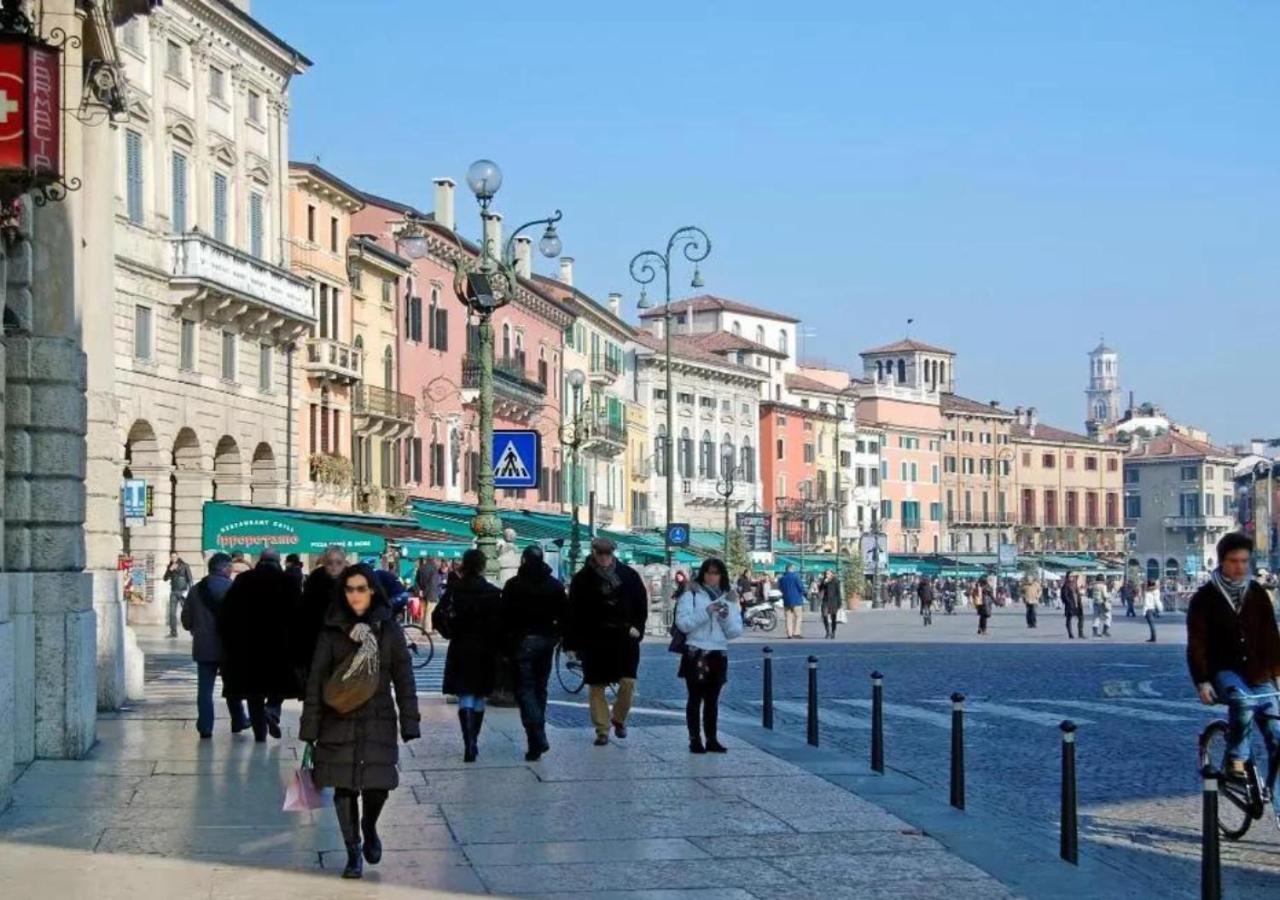 Arena Maroncelli Rooms Verona Exterior photo